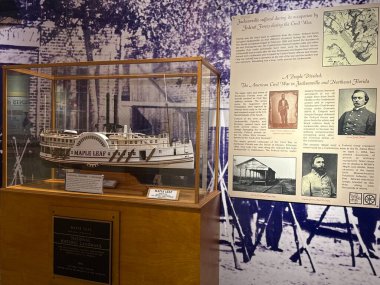 JACKSONVILLE, FL - 22 Şubat 2025 'te Jacksonville, Florida' daki MOSH 'ta (Bilim ve Tarih Müzesi) Zaman Akıntıları sergisi.