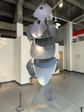 JACKSONVILLE, FL - 23 Şubat 2025 'te Jacksonville, Florida' daki Çağdaş Sanat Müzesi 'nde sergi.