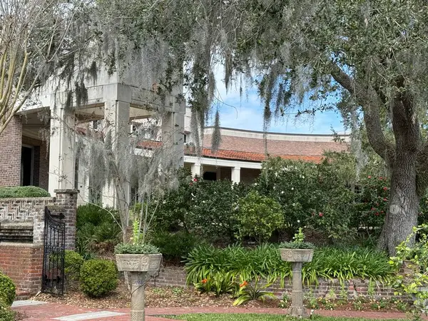 JACKSONVILLE, FL - 23 Şubat 2025 'te Jacksonville, Florida' daki Cummer Sanat ve Bahçeler Müzesi 'nde görüldü..