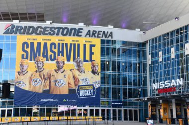 NASHVILLE, TN - 28 Şubat 2025 'te Nashville, Tennessee' deki Bridgestone Arena.