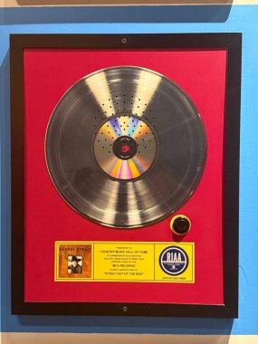 NASHVILLE, TN - 28 Şubat 2025 'te Nashville, Tennessee' deki Country Music Hall of Fame ve Museum 'da sergi.