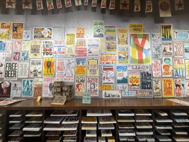 NASHVILLE, TN - 28 Şubat 2025 'te Nashville, Tennessee' de görülen Hatch Show.