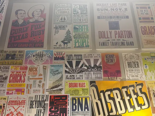 NASHVILLE, TN - 28 Şubat 2025 'te Nashville, Tennessee' de görülen Hatch Show.