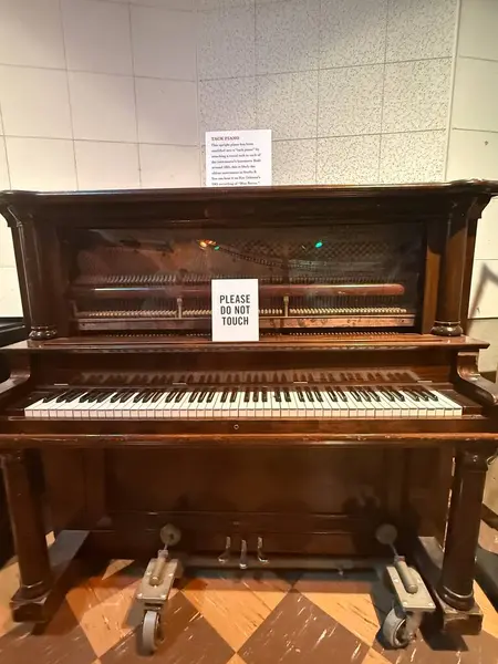 NASHVILLE, TN - 28 Şubat 2025 'te Nashville, Tennessee' deki Tarihi RCA Stüdyosu B.