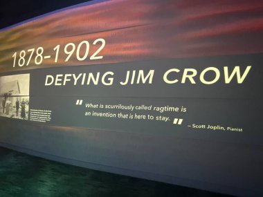 NASHVILLE, TN - 28 Şubat 2025 'te Nashville, Tennessee' deki Ulusal Afrika Amerikan Müzesi 'nde Rivers of Rhythm sergisi.