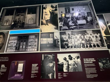 NASHVILLE, TN - 28 Şubat 2025 'te Nashville, Tennessee' deki Ulusal Afrika Amerikan Müzesi 'ndeki Su Sergisi' nde görüldü..