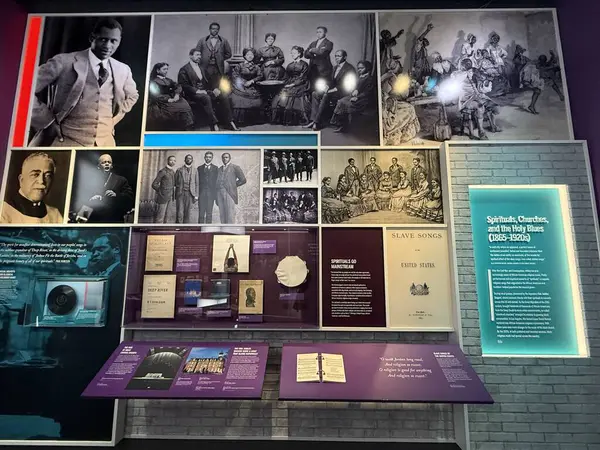 NASHVILLE, TN - 28 Şubat 2025 'te Nashville, Tennessee' deki Ulusal Afrika Amerikan Müzesi 'ndeki Su Sergisi' nde görüldü..