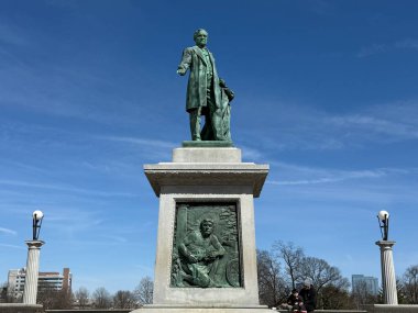 Nashville, Tennessee 'deki Centennial Park' ta John W. Thomas Heykeli, 2 Mart 2025 'te görüldü..
