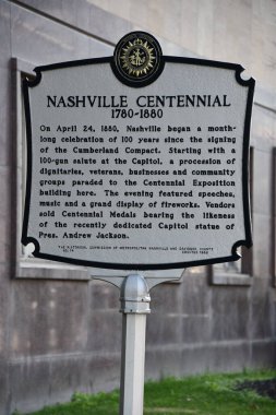 NASHVILLE, TN - 3 Mart 2025 'te Nashville, Tennessee' deki Nashville Centennial tarihi işareti.