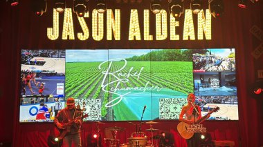 3 Mart 2025 'te Nashville, Tennessee' deki Jason Aldean 'ın Mutfağı + Çatı Üstü Bar.