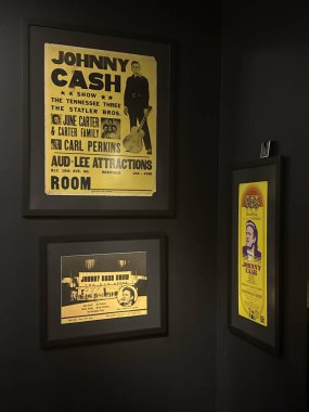 3 Mart 2025 'te Nashville, Tennessee' deki Johnny Cash Müzesi 'nde sergi açıldı..