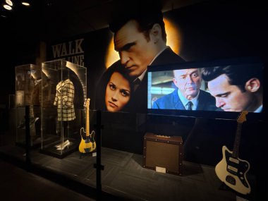 3 Mart 2025 'te Nashville, Tennessee' deki Johnny Cash Müzesi 'nde sergi açıldı..