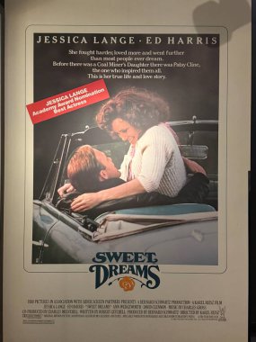 NASHVILLE, TN - MAR 2: 2 Mart 2025 'te Nashville, Tennessee' deki Patsy Cline Müzesinde sergi.