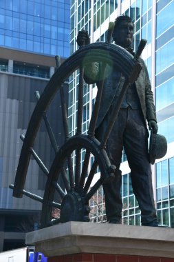 2 Mart 2025 'te Nashville, Tennessee' deki Ryman Oditoryumu 'nda Kaptan Thomas Green Ryman Heykeli.