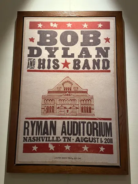 NASHVILLE, TN - MAR 2: 2 Mart 2025 'te Nashville, Tennessee Ryman Oditoryumu' nda görüldüğü gibi.