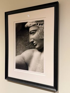 FAIRFIELD CT - 15 Mart 2025 'te Fairfield, Connecticut' taki Fairfield Üniversitesi 'ndeki Sanat Müzesi' nde sergi.