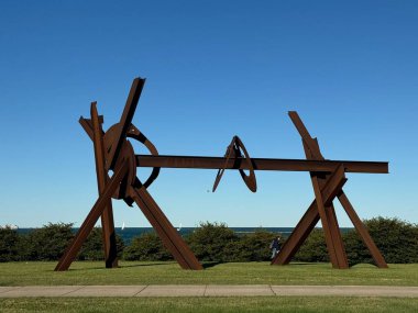 Chicago, IL - 30 Haziran 2024 'te Mark di Suvero tarafından Chicago, Illinois' de görülen Magnum.