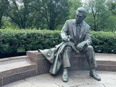 30 Haziran 2023 'te Pittsburgh, Pennsylvania' daki Heinz Field 'ın dışında Art Rooney Heykeli görüldü..