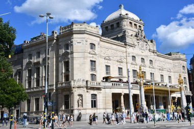 STOCKHOLM, SWEDEN - 29 Temmuz 2023 'te İsveç' in Stockholm kentindeki Kraliyet Tiyatrosu. 