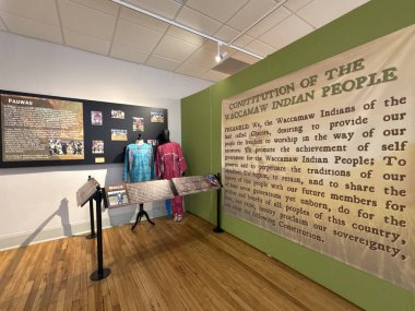 CONway, SC - 16 Nisan 2025 'te Güney Carolina' daki Horry County Müzesi 'nde sergi.