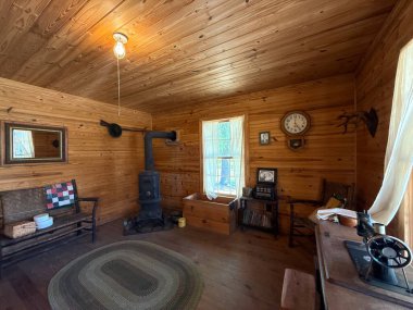 CONway, SC - 16 Nisan 2025 'te Güney Carolina, Conway' de görülen L. W. Paul Canlı Tarih Çiftliği.