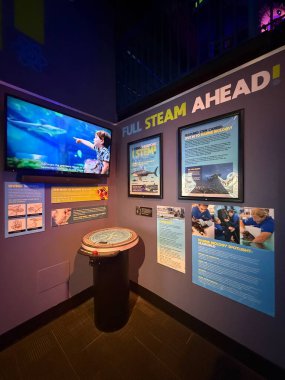 MYRTLE BEACH, SC - 18 Nisan 2025 'te Güney Carolina, Myrtle Beach' teki Broadway 'deki WonderWorks' te sergi.