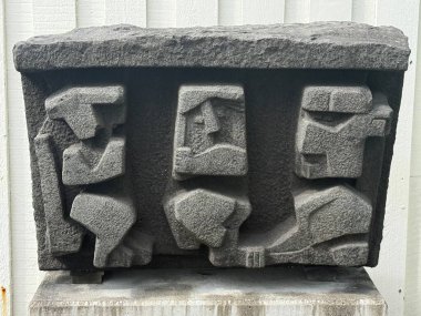 REYKJAVIK, ICELAND - 23 Temmuz 2025 'te İzlanda' nın Reykjavik kentindeki Sigurjon Olafsson Müzesinde sergi.