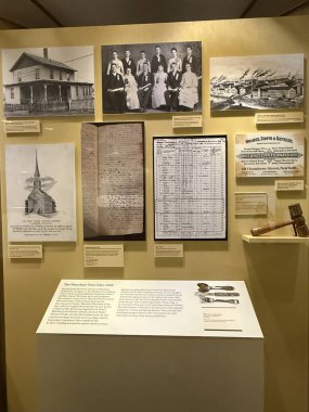 NEW HAVEN, CT - 3 Mayıs 2025 'te New Haven, Connecticut' taki Kutsanmış Michael McGivney Hac Merkezi 'nde (eski adıyla Kolomb Müzesi Şövalyeleri) sergi.