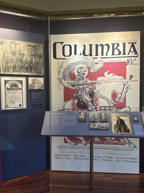 NEW HAVEN, CT - 3 Mayıs 2025 'te New Haven, Connecticut' taki Kutsanmış Michael McGivney Hac Merkezi 'nde (eski adıyla Kolomb Müzesi Şövalyeleri) sergi.