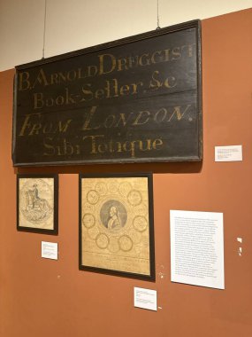 NEW HAVEN, CT - 3 MAYIS: 3 MAYIS: 3 Mayıs 2025 'te görüldüğü gibi Connecticut' taki New Haven Müzesinde sergi.