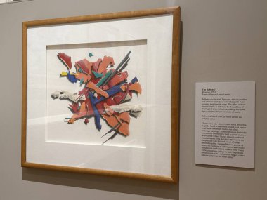 NEW HAVEN, CT - 3 MAYIS: 3 MAYIS: 3 Mayıs 2025 'te görüldüğü gibi Connecticut' taki New Haven Müzesinde sergi.