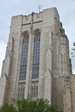 NEW HAVEN, CT - 6 Haziran 2024 'te New Haven, Connecticut' taki Yale Üniversitesi kampüsünde Payne Whitney Spor Salonu.