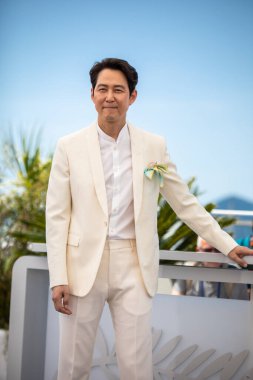 CANNES, FRANCE - 19 Mayıs 2022: Lee Jung-jae, Palais des Festivals 'te düzenlenen 75.