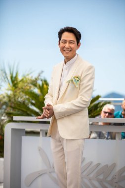 CANNES, FRANCE - 19 Mayıs 2022: Lee Jung-jae, Palais des Festivals 'te düzenlenen 75.