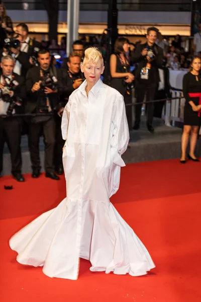 Cannes France Μαΐου 2022 Tilda Swinton Παρευρίσκεται Στην Προβολή Του — Φωτογραφία Αρχείου