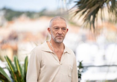 21 Mayıs 2024 - Cannes, Fransa: Vincent Cassel, Palais des Festivals 'te düzenlenen 77. Cannes Film Festivali' nde 