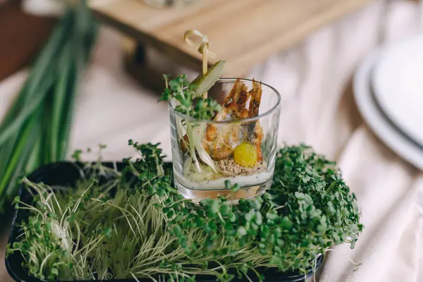 Gurme Aperatifleri Rustik Masa Ayarları