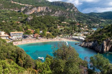 Yunanistan 'ın Korfu adasındaki Paleokastritsa köyü