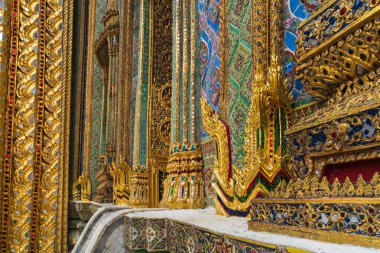 Büyük Saray ve Zümrüt Buda Tapınağı Tayland 'da Wat Phra Kaew