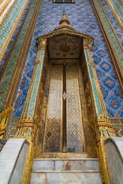 Büyük Saray ve Zümrüt Buda Tapınağı Tayland 'da Wat Phra Kaew