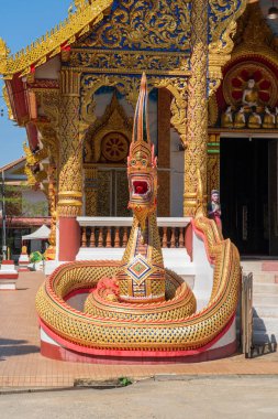 Wat Sri Kerd, Chiang Rai 'de uğurlu bir ismi ve yeri olan antik bir tapınaktır. Bu tapınağın tarihi hala belirsiz; ancak, muhtemelen 1440 yılında inşa edilmiştir.