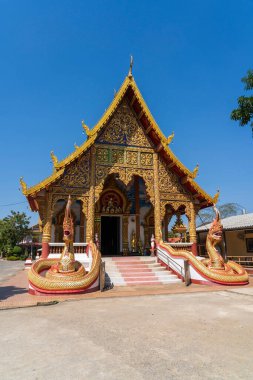 Wat Sri Kerd, Chiang Rai 'de uğurlu bir ismi ve yeri olan antik bir tapınaktır. Bu tapınağın tarihi hala belirsiz; ancak, muhtemelen 1440 yılında inşa edilmiştir.
