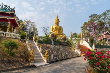 Phra, Doi Kham Tapınağı Tayland 'da Chiang Mai yakınlarında.