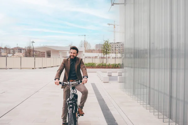 Contemporary Bearded Young Stylish Businessman Going Work Bike Commuting Carbon — ストック写真