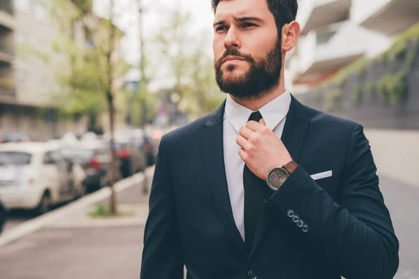 Young Elegant Professional Executive Bearded Businessman Posing Outdoors Confident Reassuring — Stockfoto