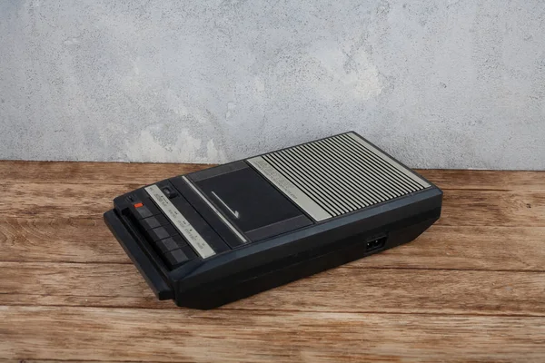 Vintage Φορητό Στερεοφωνικό Κασετόφωνο Από Δεκαετία Του — Φωτογραφία Αρχείου