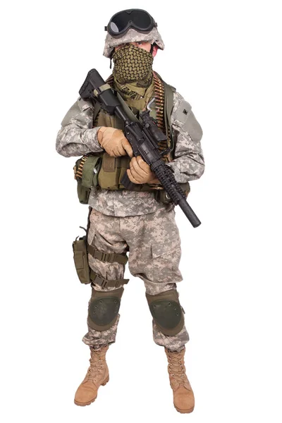 Soldado Exército Dos Eua Com Carabina Isolado Sobre Fundo Branco — Fotografia de Stock