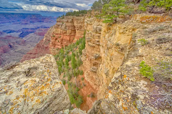 Steile Kliffen Langs Zuidelijke Rand Van Grand Canyon Arizona Ten — Stockfoto