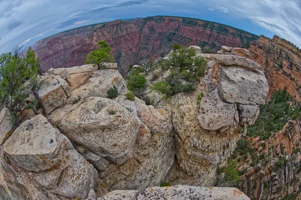 Uma Ilha Rochosa Nas Falésias Grandview Point Grand Canyon South — Fotografia de Stock