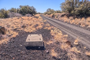Johnson Canyon Demiryolu 'ndan eski bir kalıntı. Demiryolu 1959 yılında terk edildi ve şimdi Arizona 'daki Kaibab Ulusal Ormanı' na ait. Mülk iznine gerek yok.